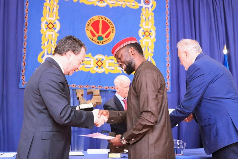 Nigeria's Philip Obaji receives prestigious Jaime Brunet International Prize - Vimarsana News