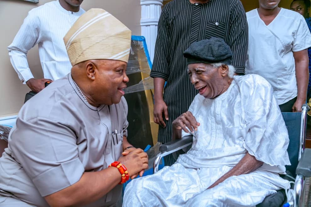Dr. Olunloyo to Gov. Adeleke: 'You took the world by surprise, tell me the secrets' - Vimarsana News