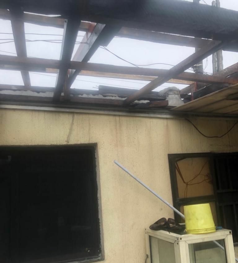 Anger as Rivers landlord deroofs mother of 3 apartment over rent - Vimarsana News
